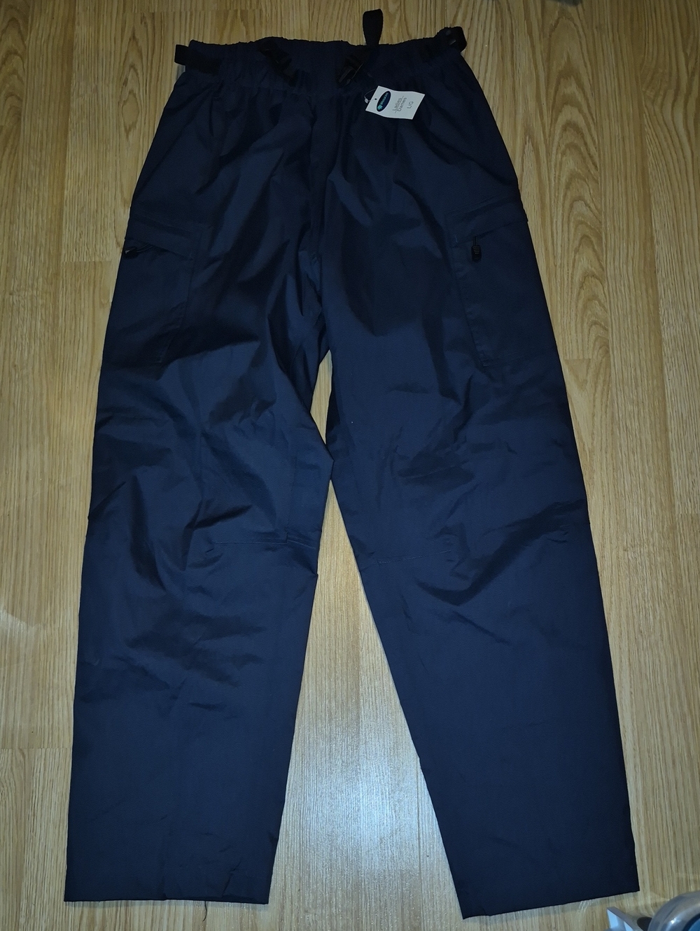 NWT WOMENS WETSKINS PANTS..SIZE L